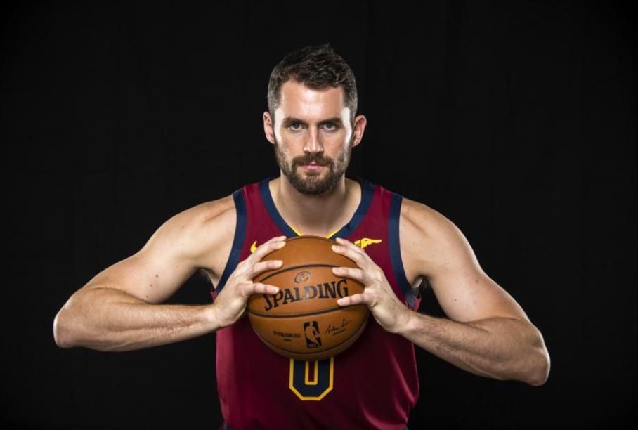 More Inside Basketball Star Kevin Love’s Waterfront Tribeca Apartment